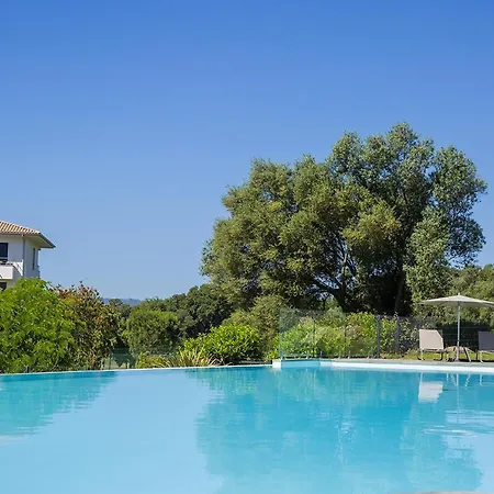 Domaine D'arca - Flaubert 13 - 6 Pers * Porto-Vecchio (Corsica)